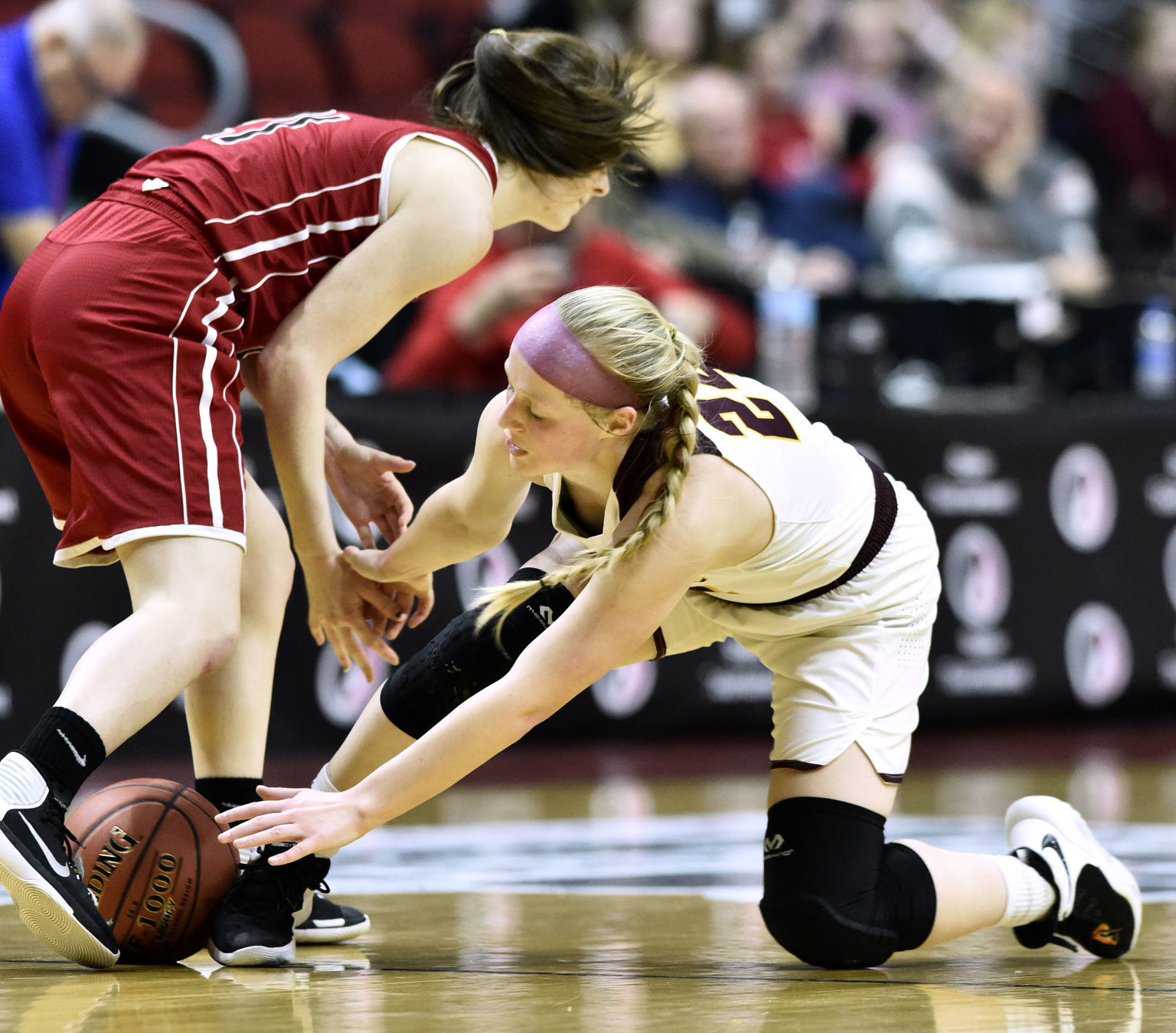 Clarksville vs Marquette Catholic state basketball